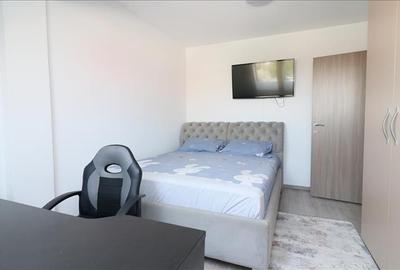 Apartament cu 2 camere decomandat în Gară