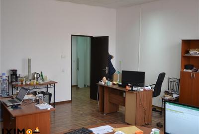 Spațiu comercial, de 20 mp, în Central - 7