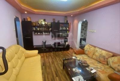 Apartament cu 3 camere semidecomandat, mobilat în 1 Decembrie 1918