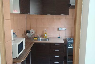 Garsonieră semidecomandată în Vasile Aaron - 2