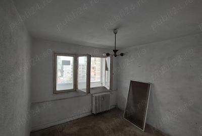 Apartament cu 4 camere decomandat în Rahova - 10