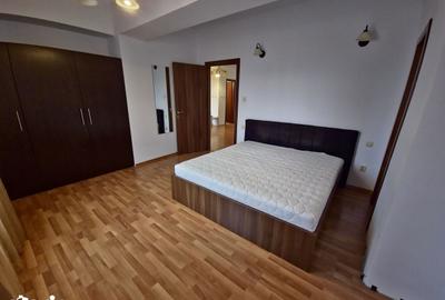 Apartament cu 3 camere, mobilat în Tomis I - 7