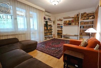 Apartament cu 3 camere decomandat, mobilat în P-ța Reșița