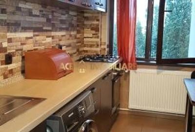 Apartament cu 2 camere decomandat, mobilat în Titan
