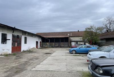 Casă cu 4 camere în Central - 3