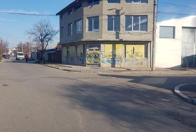 Spațiu comercial, de 95 mp, în Central
