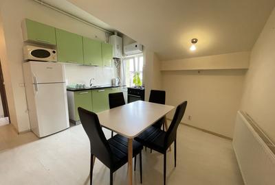Apartament cu 3 camere decomandat, mobilat în Zorilor - 12