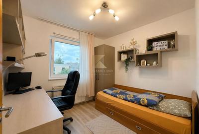 Apartament cu 3 camere semidecomandat în Astra - 9
