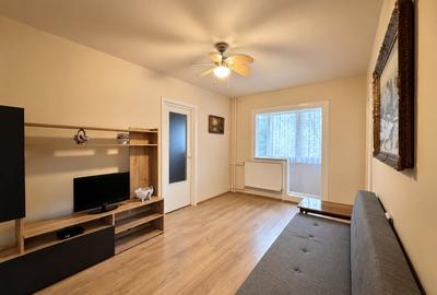 Apartament cu 2 camere semidecomandat, mobilat în Dacia
