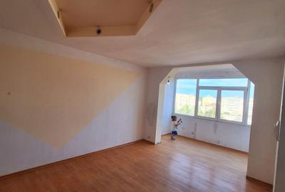 Apartament cu 2 camere decomandat în Central - 3