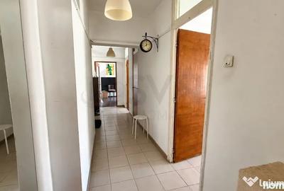 Apartament cu 4 camere decomandat în Lacul Tei