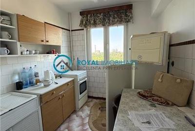 Apartament cu 3 camere decomandat în B-dul București - 6