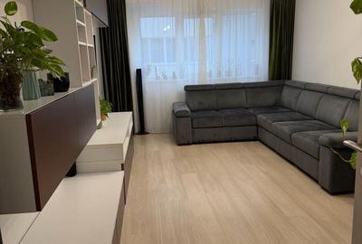 Apartament cu 3 camere în Apărătorii Patriei - 3