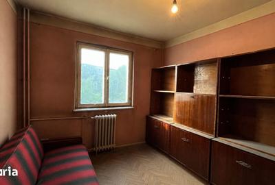 Apartament cu 4 camere în Tipografilor