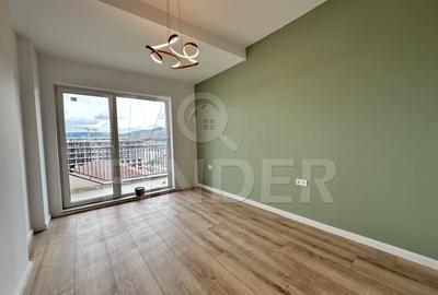 Apartament cu 3 camere semidecomandat, mobilat în Florești - 1