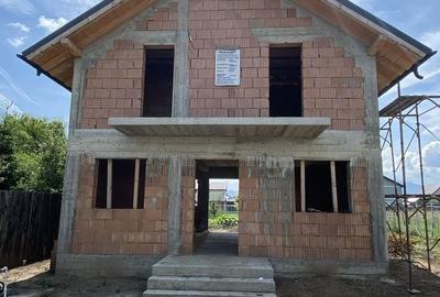 Casă cu 2 camere în Sânpetru - 6
