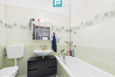 Apartament cu 3 camere în Unirii