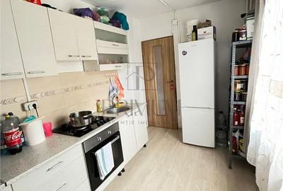 Apartament cu 2 camere semidecomandat în Lunei