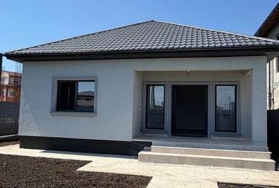 Casă cu 4 camere cu Teren 450 Mp în Cumpăna - 2
