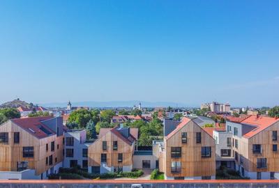 Apartament cu 2 camere decomandat în Brașovul Vechi - 1