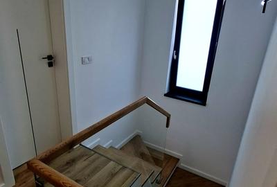 Casă individuală cu 4 camere cu Canalizare în Mărăcineni - 26