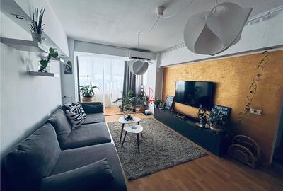 Apartament cu 3 camere semidecomandat, mobilat în Titan - 3
