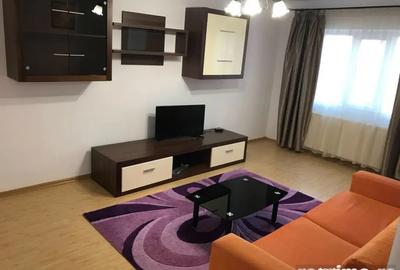 Apartament cu 2 camere decomandat în Metalurgiei