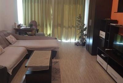 Apartament cu 2 camere decomandat în Soarelui