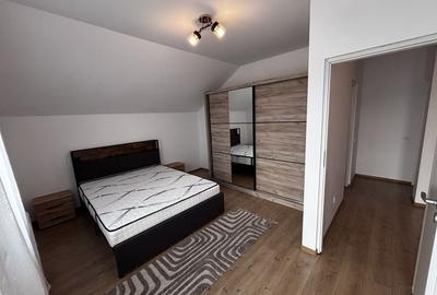 Apartament cu 3 camere decomandat în Noua - 7