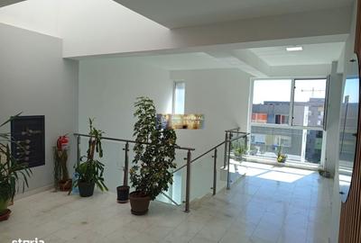 Apartament cu 2 camere decomandat în Tomis Plus