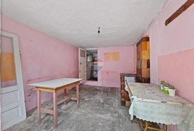 Casă cu 3 camere cu Teren 1480 Mp în Gai