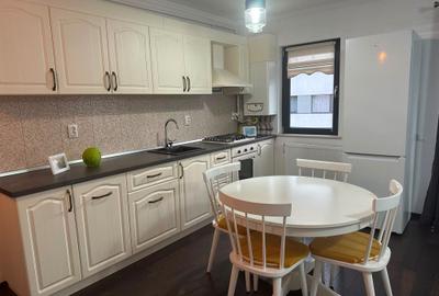 Apartament cu 2 camere decomandat în Florești