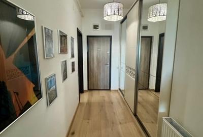 Apartament cu 2 camere decomandat în Palat - 4
