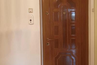 Apartament cu 2 camere decomandat în Calea București - 6
