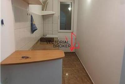 Garsonieră decomandată, mobilată în Dristor - 2