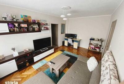 Apartament cu 2 camere semidecomandat în Rogerius