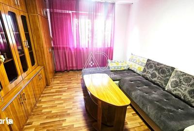 Apartament cu 2 camere decomandat în 9 Mai - 2