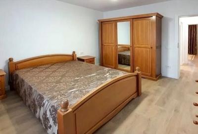 Casă cu 3 camere în Păulești