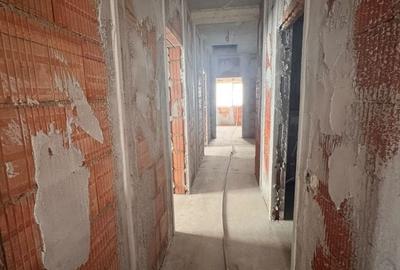 Duplex cu 4 camere cu Canalizare în Moșnița Nouă - 5