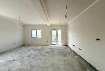 Duplex cu 4 camere cu Canalizare în Moșnița Veche - 2
