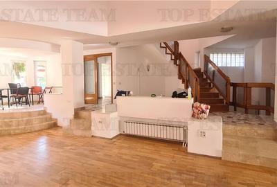 Casă individuală cu 9 camere cu Teren 358 Mp în Domenii - 3