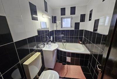 Apartament cu 2 camere decomandat în Faleza Nord - 4