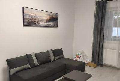 Apartament cu 2 camere decomandat, mobilat în Metalurgiei