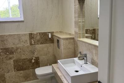 Casă cu 4 camere în Șerbănești - 4