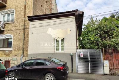 Casă cu 3 camere cu Teren 243 Mp în Victoriei
