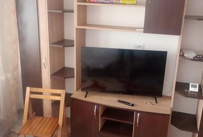 Apartament cu 2 camere decomandat în Galata