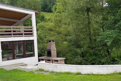 Casă cu 4 camere în Bran - 5