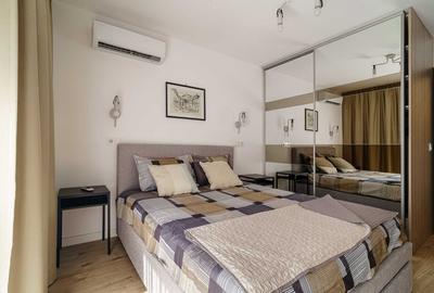 Apartament cu 2 camere semidecomandat în Tei