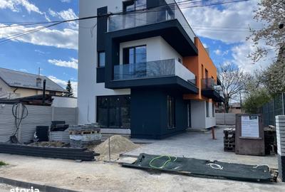 Casă cu 6 camere cu Teren 400 Mp în Străulești