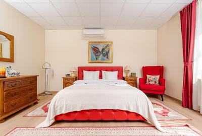 Casă individuală cu 5 camere cu Canalizare în Hipodrom 1 - 5